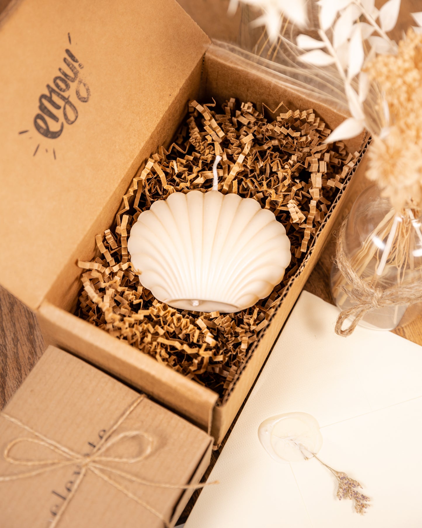 Shell Candle