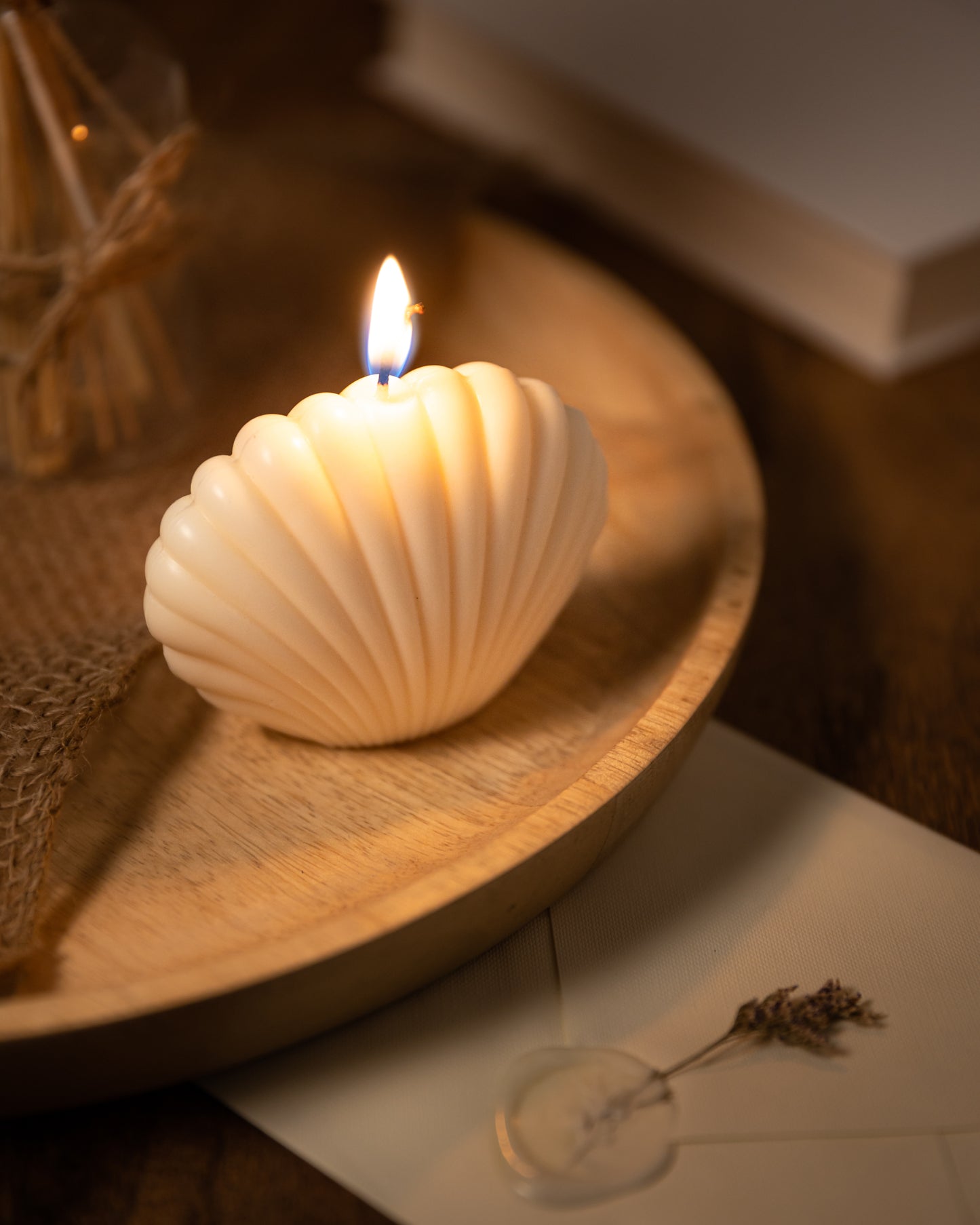 Shell Candle